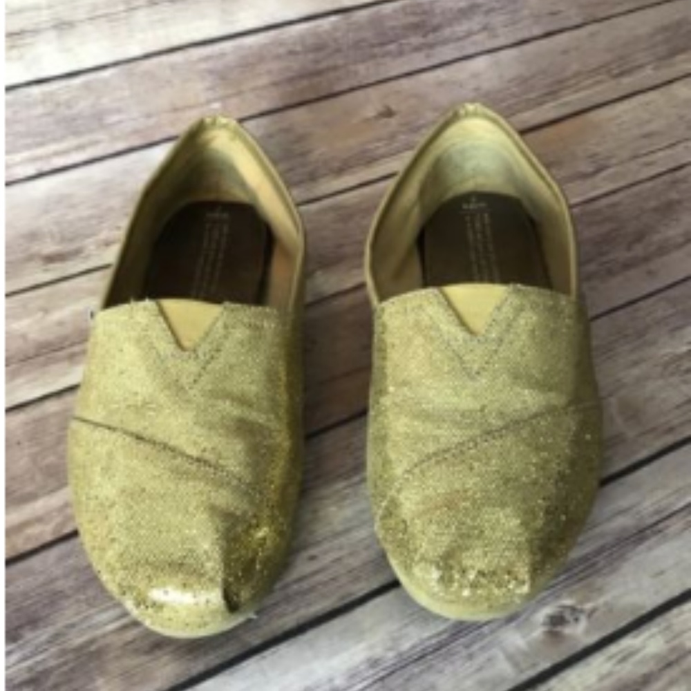 Toms Classics Size 7 M Women Gold Glitter Slip On